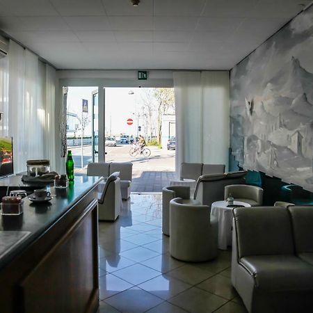 Hotel Venus 里米尼 外观 照片